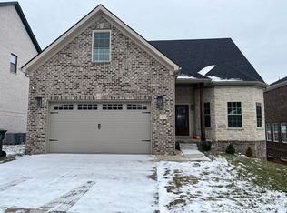 4274 Captains Ct, Lexington, KY 40513