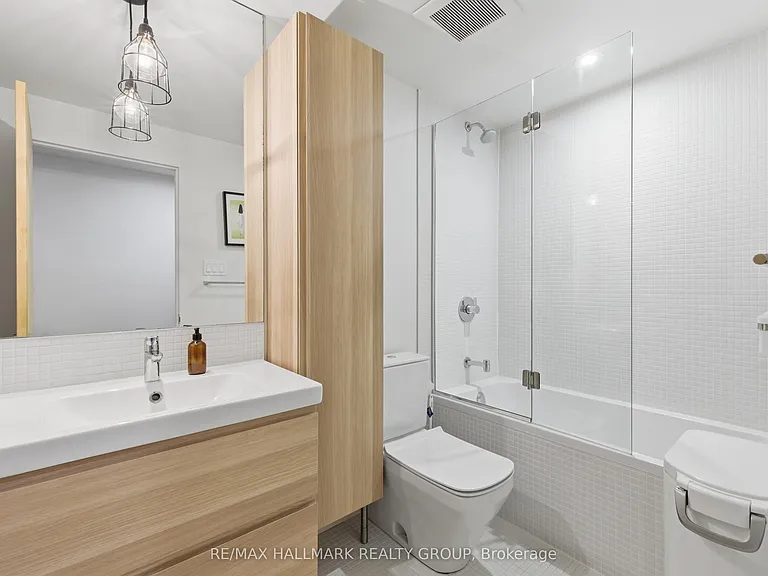 23 Helena St #A — Photo 22
