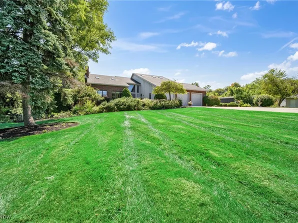 7605 Morley Rd, Concord Township, OH 44060