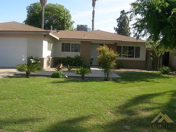 2nd image of 4713 Pinecastle Ave