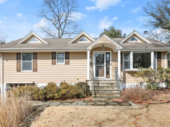 18 Ledgewood Drive, Norwalk, CT 06850