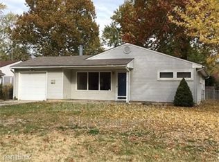 1532 SW 23rd Park, Topeka, KS 66611