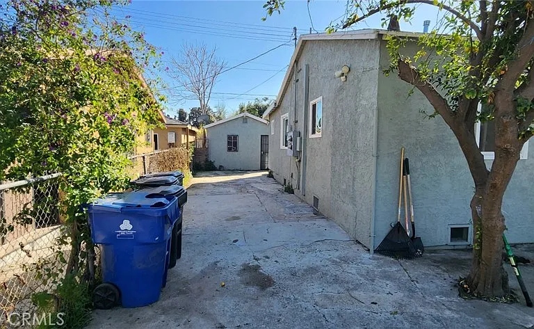 1726 W 55th St — Photo 3