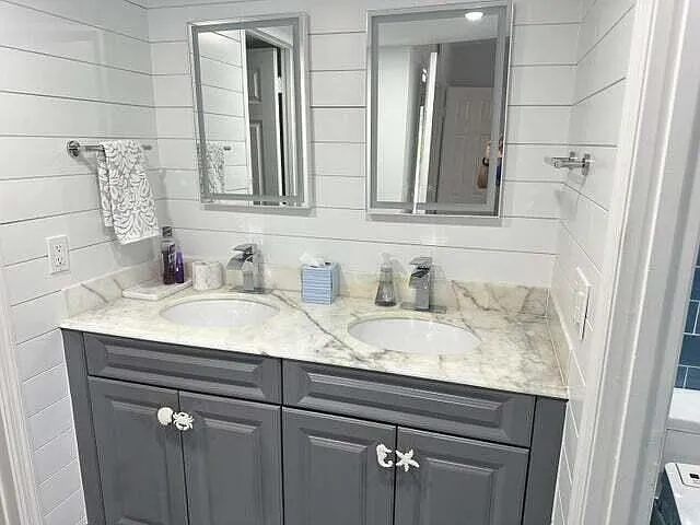 237 Seabreeze Cir — Photo 17