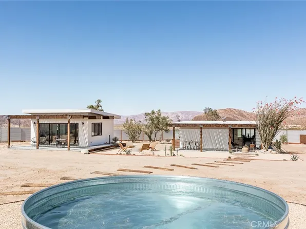 3564 Acoma Trl, Landers, CA 92285