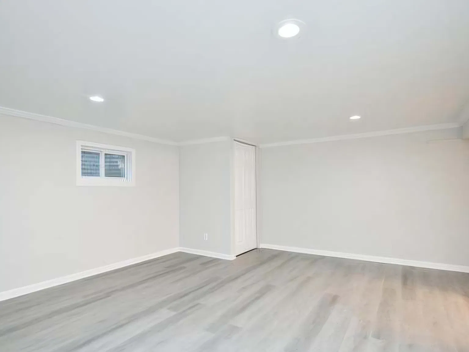 2 bed, 1100 sqft, $1,900 — Photo 3