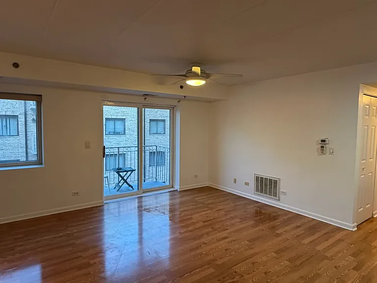 7326 40th St #3D — Photo 5