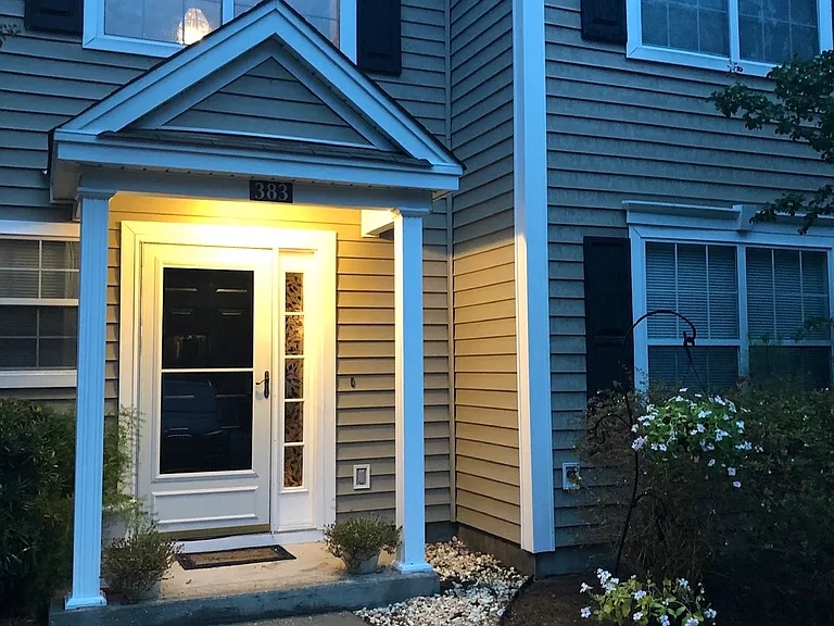 383 Gardners Cir — Photo 1