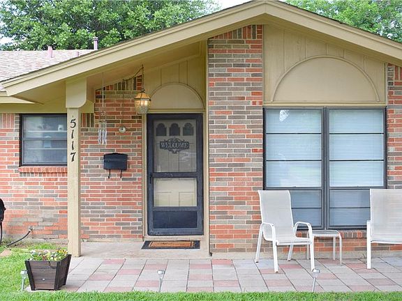 2nd image of 5117 Gibbons Dr