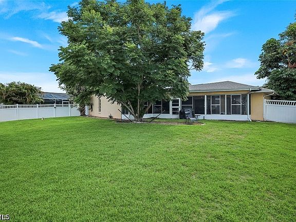 2nd image of 13481 Red Maple Cir