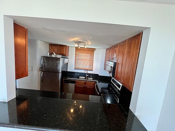 4th image of 3301 NE 5th Ave APT 703