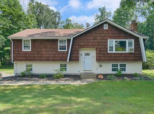 9 Broad Oak Dr, Ashford, CT 06278