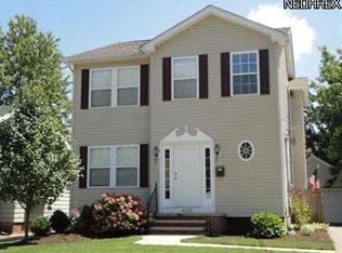 4155 Elmore Rd, Fairview Park, OH 44126