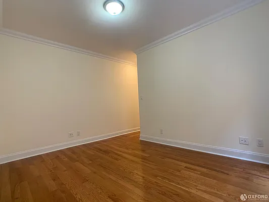 Rented by Oxford Property Group | media 3