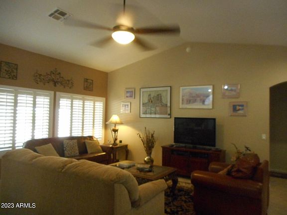 4th image of 8738 W ROSEMONTE Drive