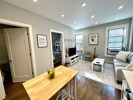 Rented by Corcoran | media 20