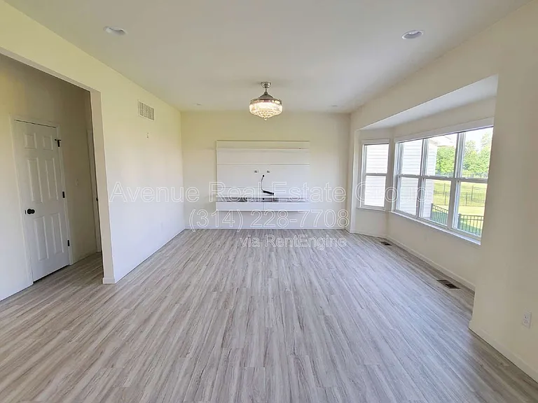 157 Pampano Ln — Photo 4