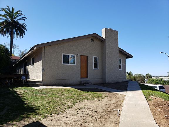 3rd image of 7951 Lemon Cir