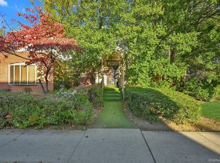 14701 70th Ave, Flushing, NY 11367