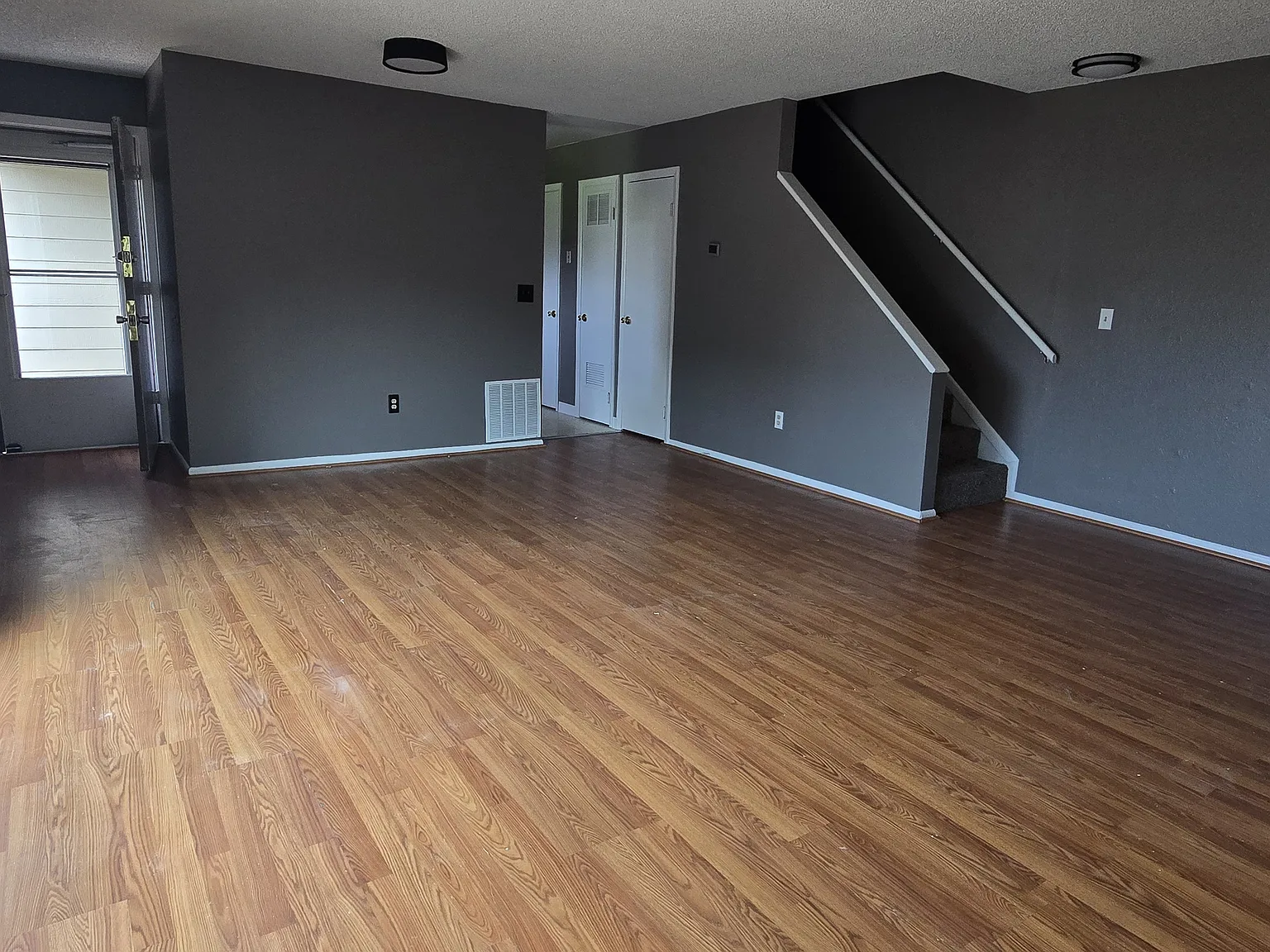 8047 Wolff St — Photo 1
