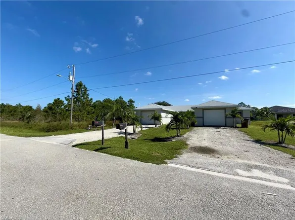 779 Bedford DR, LEHIGH ACRES, FL 33974