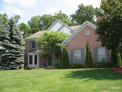 7048 Maplecrest Dr SE, Grand Rapids, MI, 49546