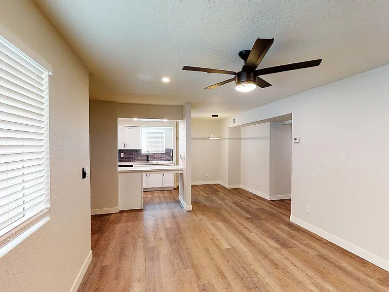 Aurora Villas — Photo 31