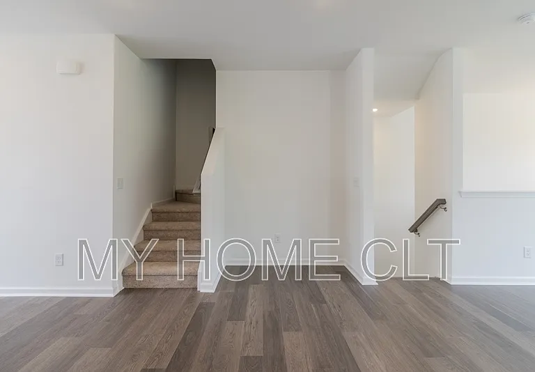 1816 Alexander Village Main Dr — Photo 21