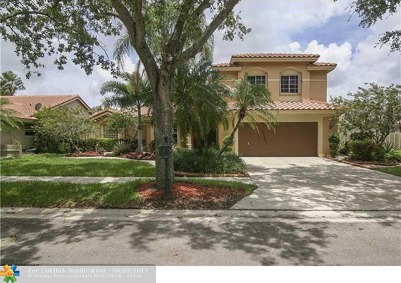1st image of 1085 Fairfax Ln