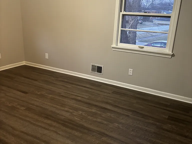 4406 Rockwood Dr — Photo 8