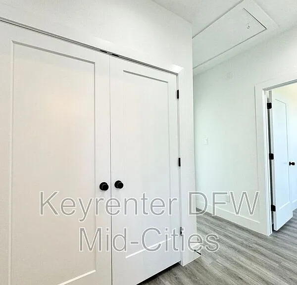 7302 Uloho Way — Photo 9