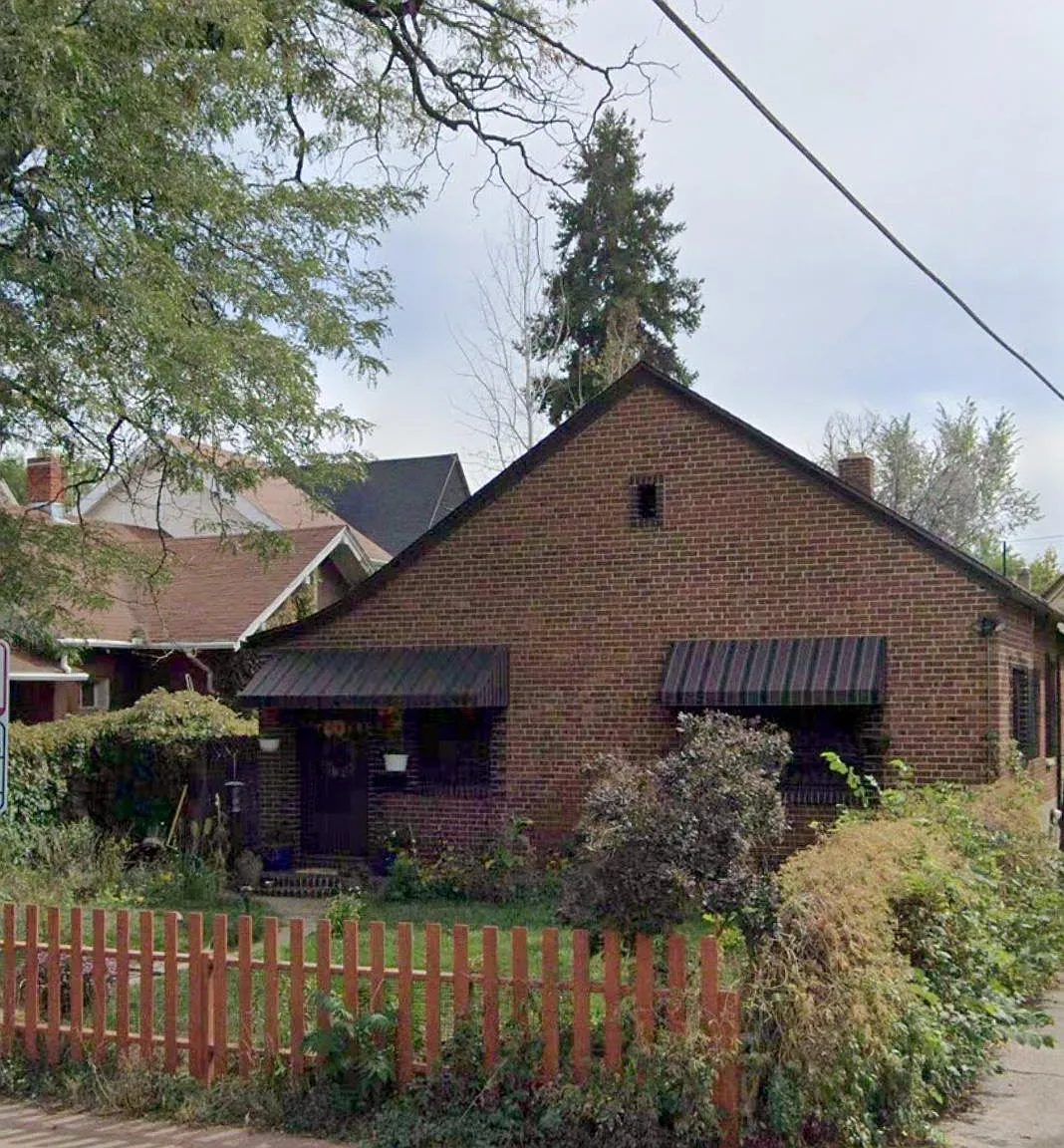 122 E Bayaud Ave — Photo 1