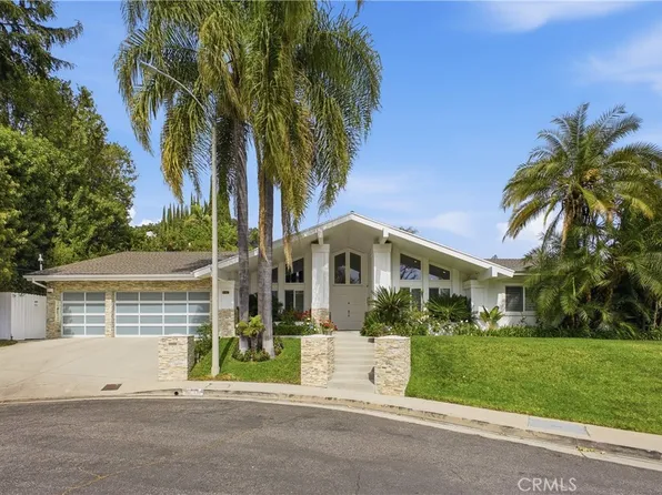 9867 Whitwell Dr, Beverly Hills, CA 90210