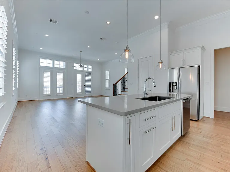8736 Oak Kolbe Ln — Photo 13