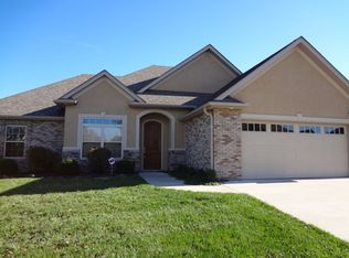 3507 Longfords Mill Dr, Columbia, MO 65203