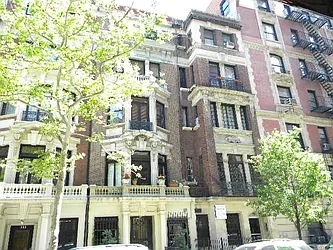 303 West 105th Street in Upper West Side