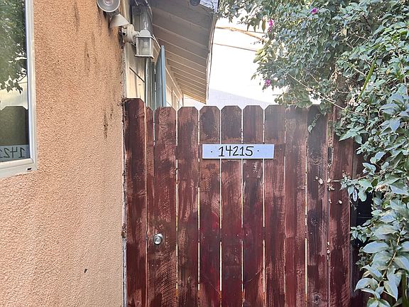 3rd image of 14215 Tiara St #14215