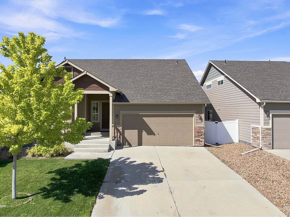 1st image of 268 Pinebrook Ct