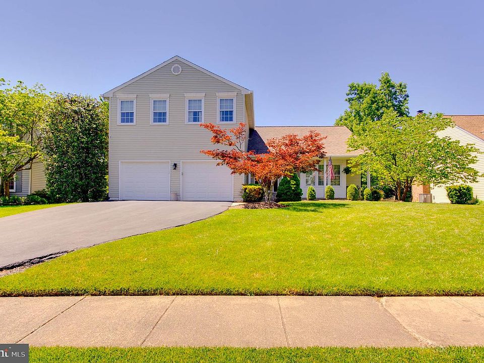 1st image of 13511 Granite Rock Dr