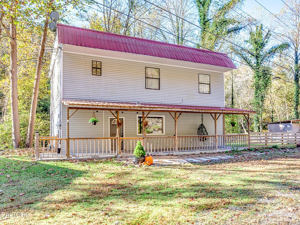 1st image of 643 Airport Rd