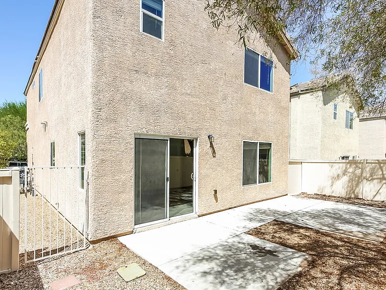 9453 Milkweed Canyon Ave — Photo 17