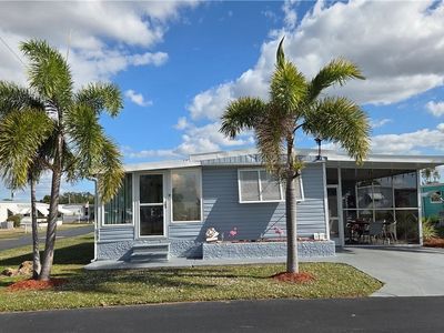 629 Vista Dr, North Fort Myers, FL, 33917