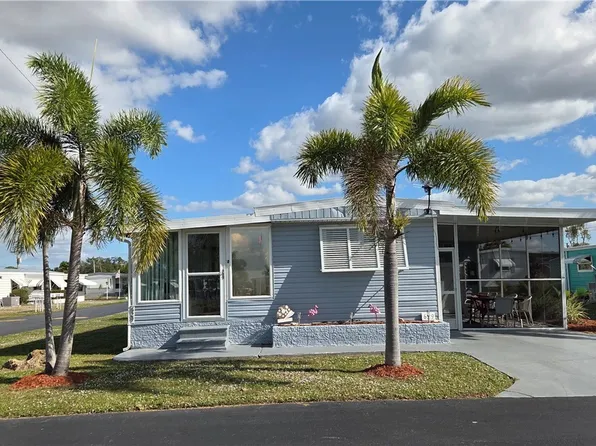 629 Vista Dr, North Fort Myers, FL 33917