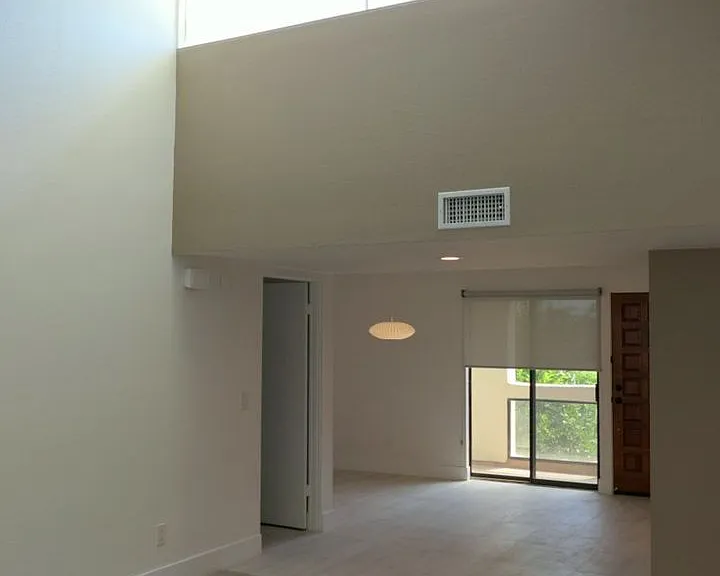 255 E Avenida Granada #525 — Photo 9