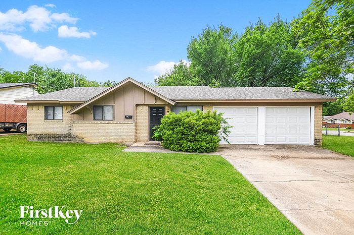 1st image of 4416 Gary Dr