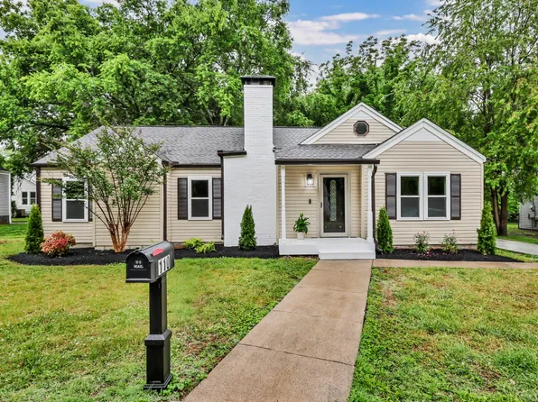 110 McKnight Dr, Murfreesboro, TN 37130