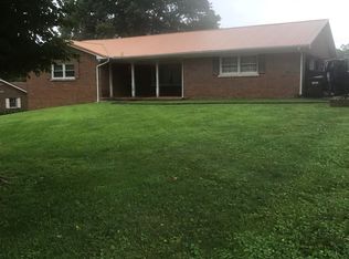 130 Woodford Dr, Winchester, KY 40391