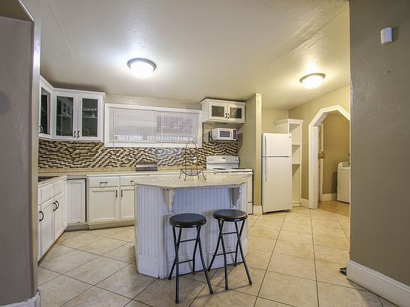 4th image of 2888 E 44th Pl N