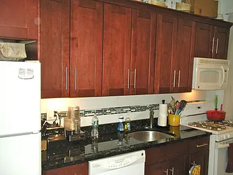 Rented by Rapid Realty Cobble Hill