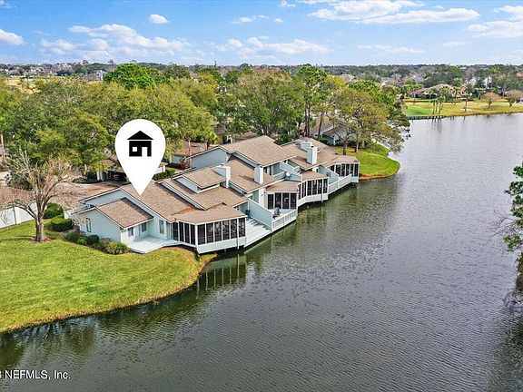 3rd image of 27 LITTLE BAY HARBOR Drive